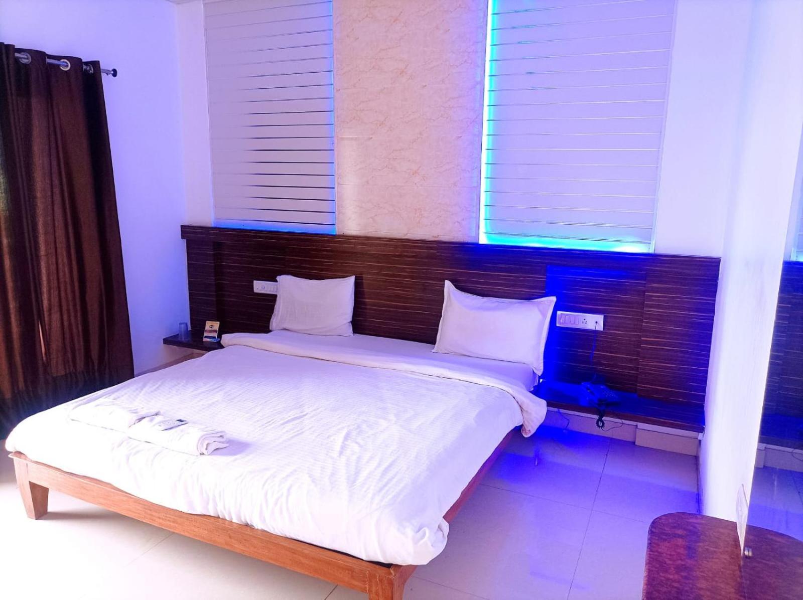 Oneness Mahableshwar Hotel Mahabaleshwar Exterior photo
