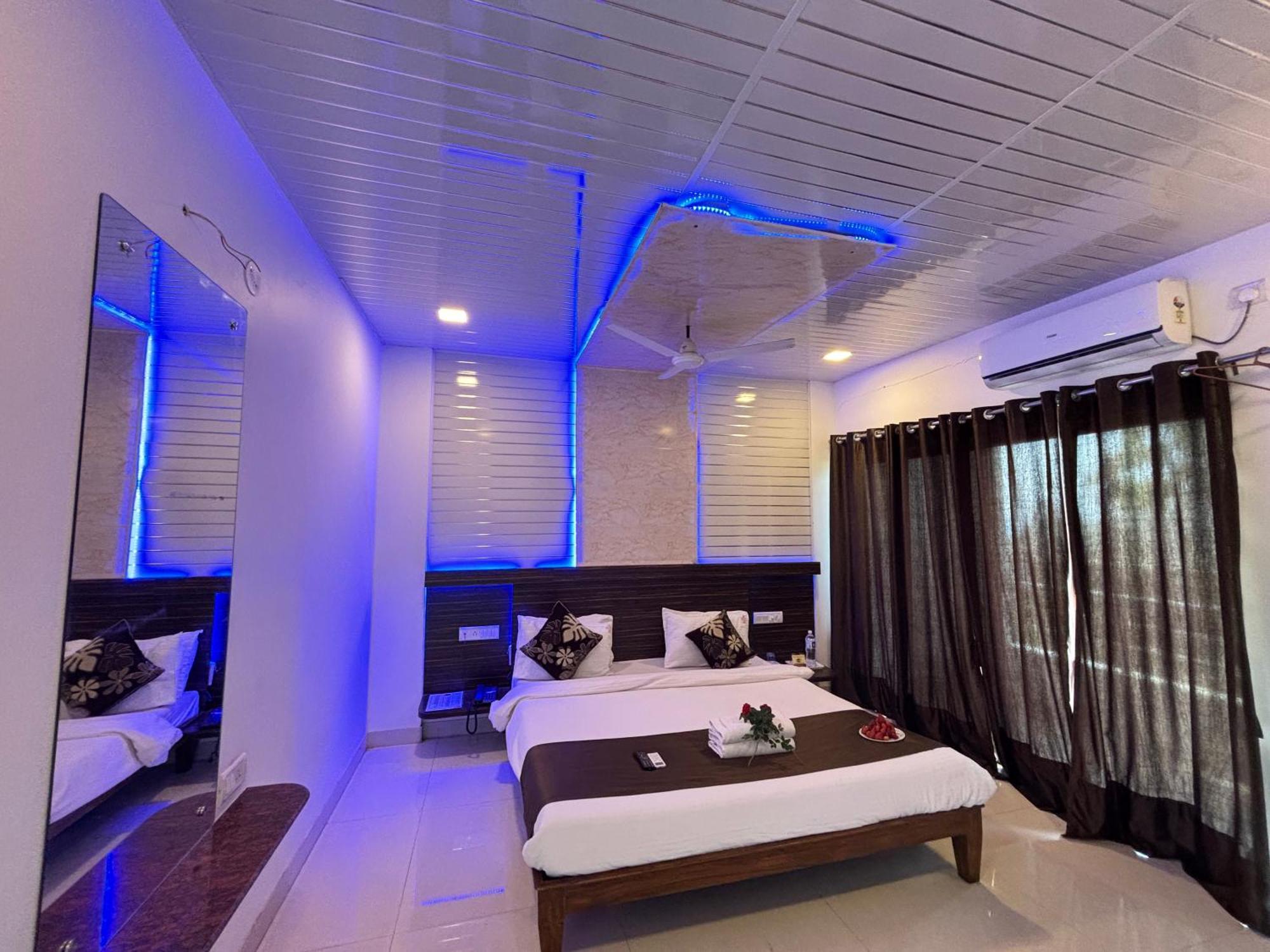 Oneness Mahableshwar Hotel Mahabaleshwar Exterior photo