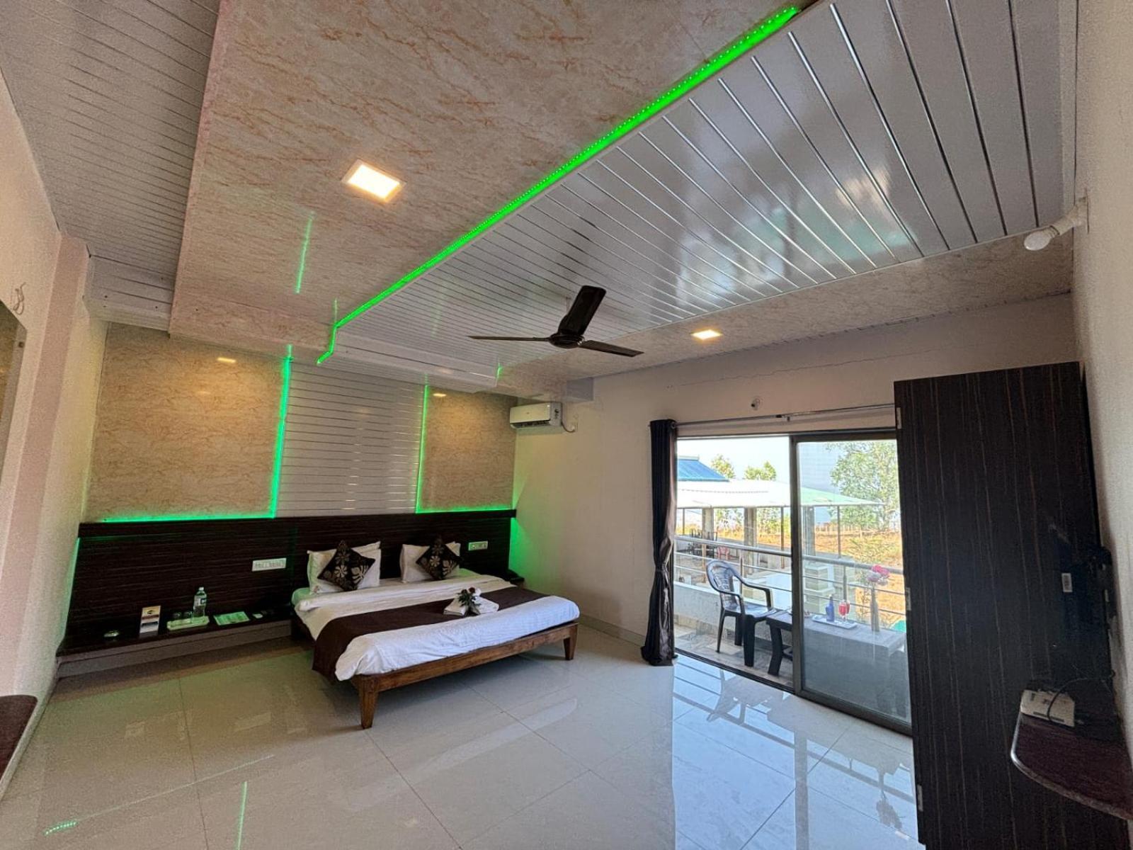 Oneness Mahableshwar Hotel Mahabaleshwar Exterior photo
